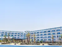 Hallim Resort Hotels near Hallim Stadium
