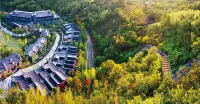 WYNDHAM GRAND PLAZA ROYALE HOT SPRINGS RESORT LIYANG Hotels near Longxing Island
