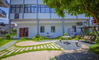 Weizhou Island Yueyue Yard Homestay