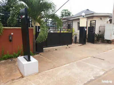 GQ Suites Asaba Hotels in 