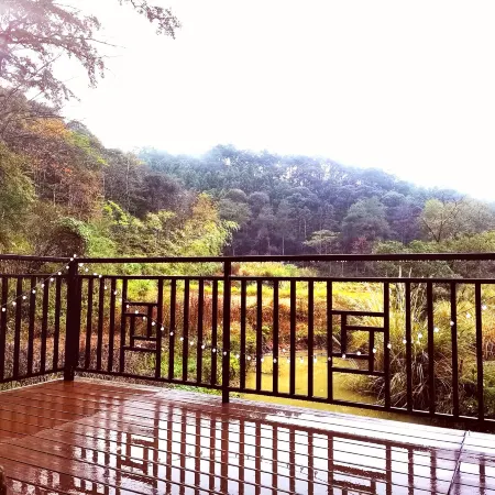 Stream & Mountain Retreat