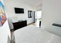 Surf Ranch Tamarindo - balcony