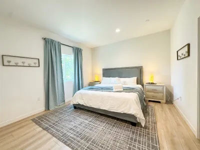 near rowland heights pomona 2 bedroom &2 bath Apt Các khách sạn gần Palomares Park Community Center