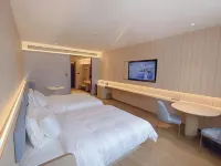 HanTing Hotel (Xing'an League Jalaid Banner Shenshan West Street)