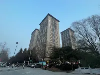 Jinyue Movie Homestay (Longmen High-Speed Railway Station Baolong Plaza) โรงแรมในลั่วหยาง