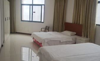Tongshan Jiugong Lakeside Resort Hotel