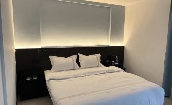 Yilian City Hotel (Yichang Wuyue Plaza)