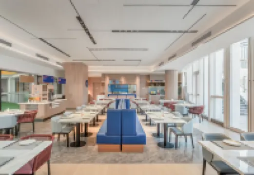 Lakeinn Hotel Yangzhou