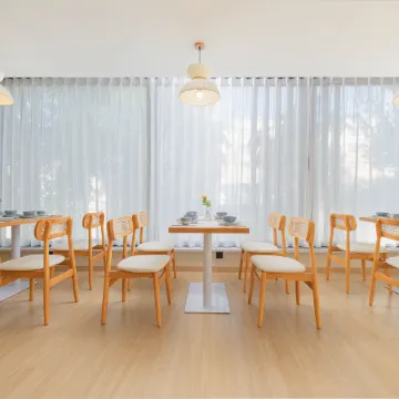 Sixth Street Inn - Riverside Retreat (Yining Branch)​