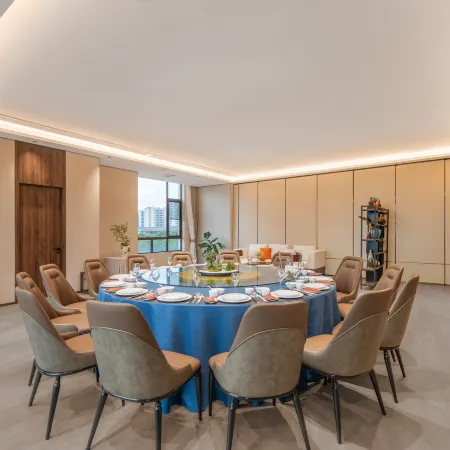 Jiaxing Haiyan Economic Development Zone Kaiyuan Mingtin Hotel