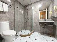 A boutique chain Hotel in Huizhou (Shuidong Street Binjiang Branch) - 2 ดาว