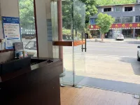 Jinyunlai Homestay Hotels in Danjiangkou