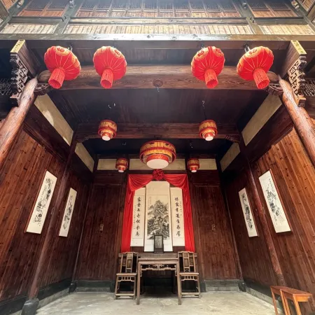 Huizhou Courtyard Homestay