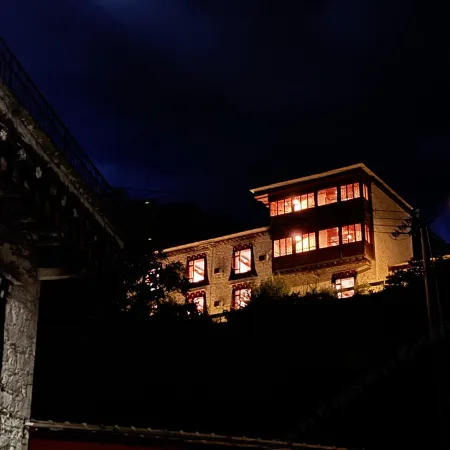 Danba Yexilamu Homestay (Jikaiyi Village)