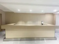 Yuejinghao Select Hotel (Yancheng Dafeng Yongtai International Square) - parking