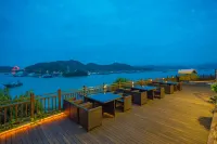 Yinhai Sanwan Hostel - ที่มีบาร์