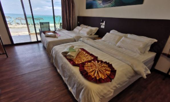 The Barat Tioman Beach Resort