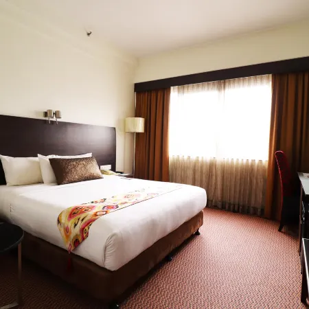 Hotel Grand Continental Kuala Lumpur Отели рядом с достопримечательностью «Золотой треугольник»