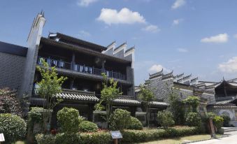 Changsha Tongguan Kiln Acient Town Theme Hotel