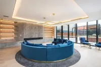 Sky One Apartments by CLLIX - Gym