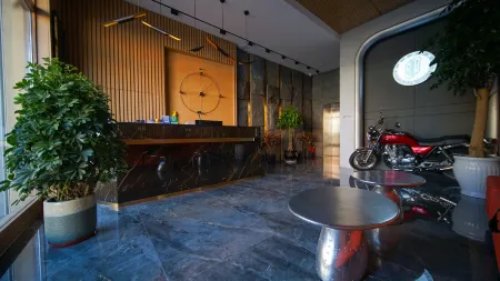 New Barag Youqi Aiyinqin Business Hotel Отели в г. Шинэ-Барга-Юци