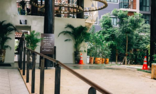 iBooking Trams Square