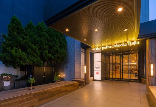 더 원파이브 후쿠오카 텐진 로비