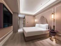 上海外滩豫园美居酒店 - 高级大床房