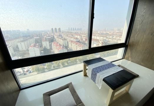 JIANGUO Apartment 거실 공간