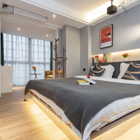 Changsha Jasmine Homestay (Wu Yi Square IFS International Finance Center)