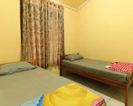 Villa Kangen Omah Hotels in Pacet