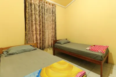 Villa Kangen Omah Hotels in Pacet