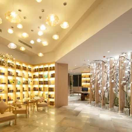 Fuyang Moli Dongyuan Minfeng Hotel (Fuyang Center International Trade Shop)