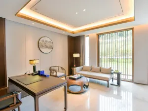 Shengzhou Hotel