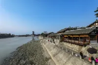 Yuantong Ancient Town Courtyard Inn