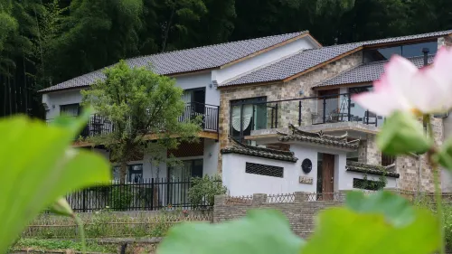 Yuanxin · Mulin Hostel - Private Pools