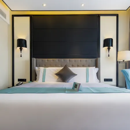 Xana Hotelle Hotel (Xincai Shuiyun Tianjie)