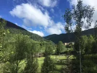 Home and lodging in Songpan sorangzhaxi - con vista montagne