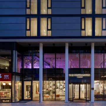 Riu Plaza London The Westminster Отели рядом с достопримечательностью «Площадь Винсент-сквер в Вестминстере»