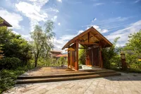 Huiyue  Hot Spring Resort فنادق في دو يُن