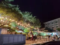 โรงแรมกายา - ที่มีบาร์