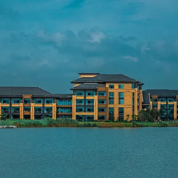 Funing Jinling Jinshahu Lakeside Hotel