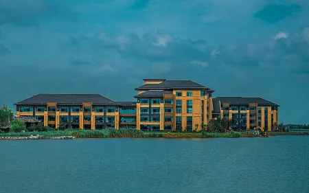 Funing Jinling Jinshahu Lakeside Hotel Отели в г. Фунин