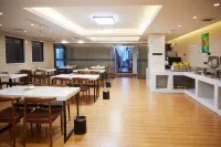 Gemei Hotel (Ganzhou Weiwu Plaza Jinqiao Building) - 3 Yıldız