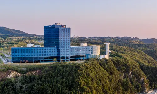 Hotel Tops 10