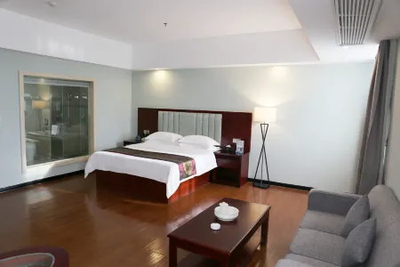 Greentree Inn Guangdong Jieyang Konggang District Wangjiang North Road Business Hotel