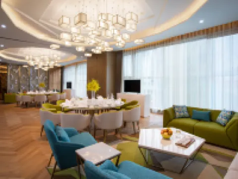 廊坊新朝陽ホリデイ イン エクスプレスホテル 廊坊のホテル