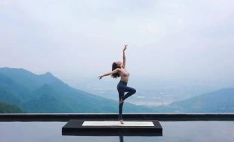 There is a Starlight Mountain B&B outside Chongqing