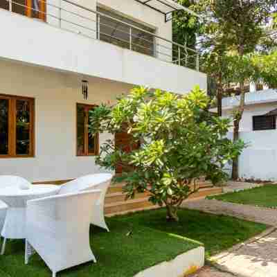 Amara Baga Villa Hotel Exterior