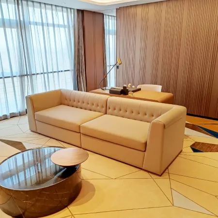 La Quinta by Wyndham Weifang South hotel